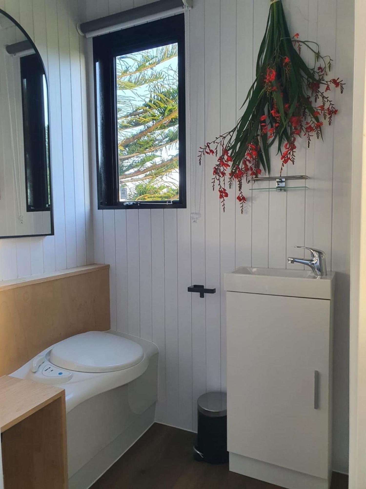 The Kauri Getaway By Tiny Away Vila Waitoki Exterior foto